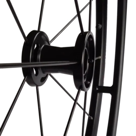 Roue complète légère OMOBIC CYCLONE 12 rayons Design et kit3